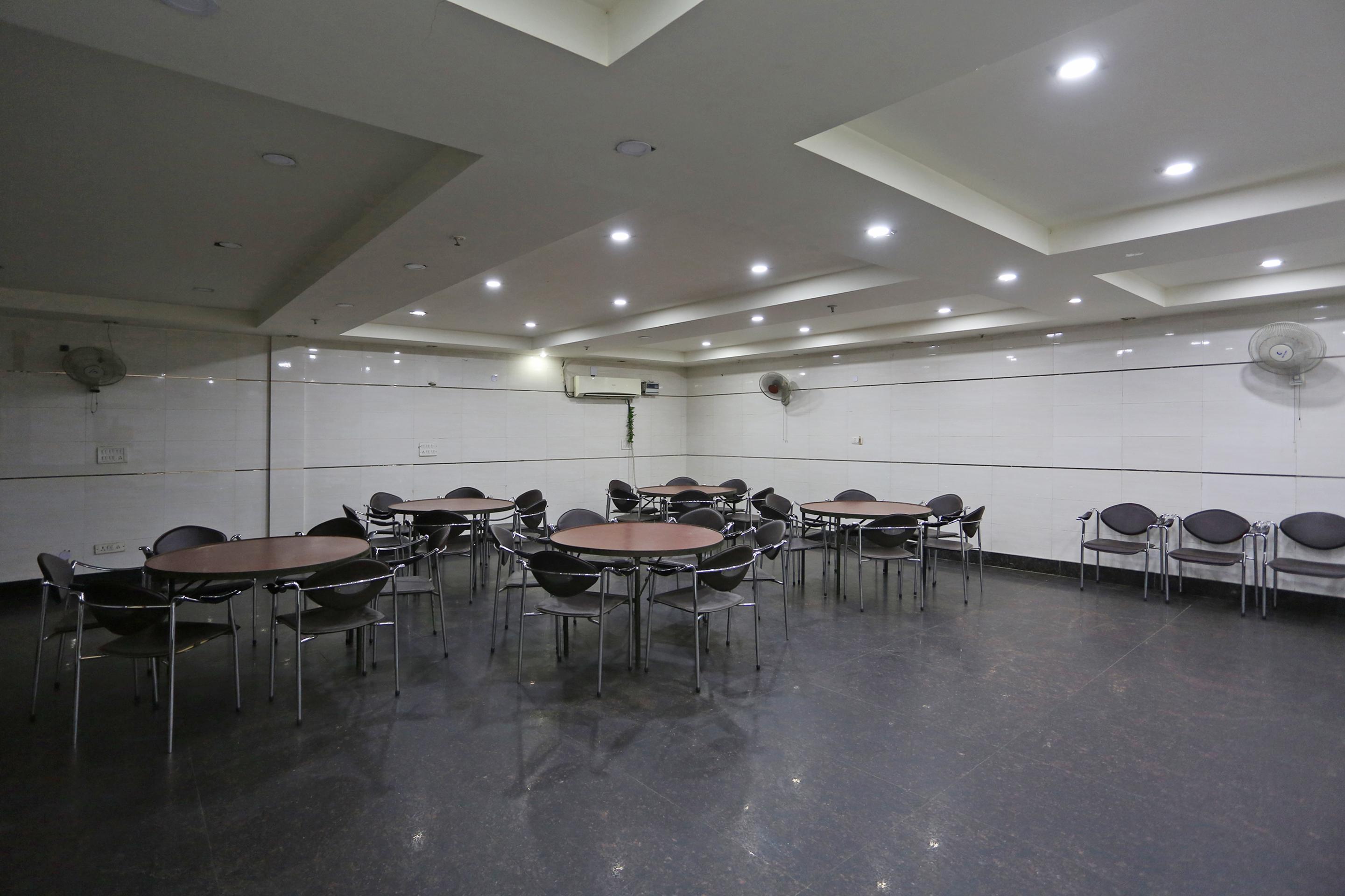 Oyo 337 Hotel Anand 델리 외부 사진