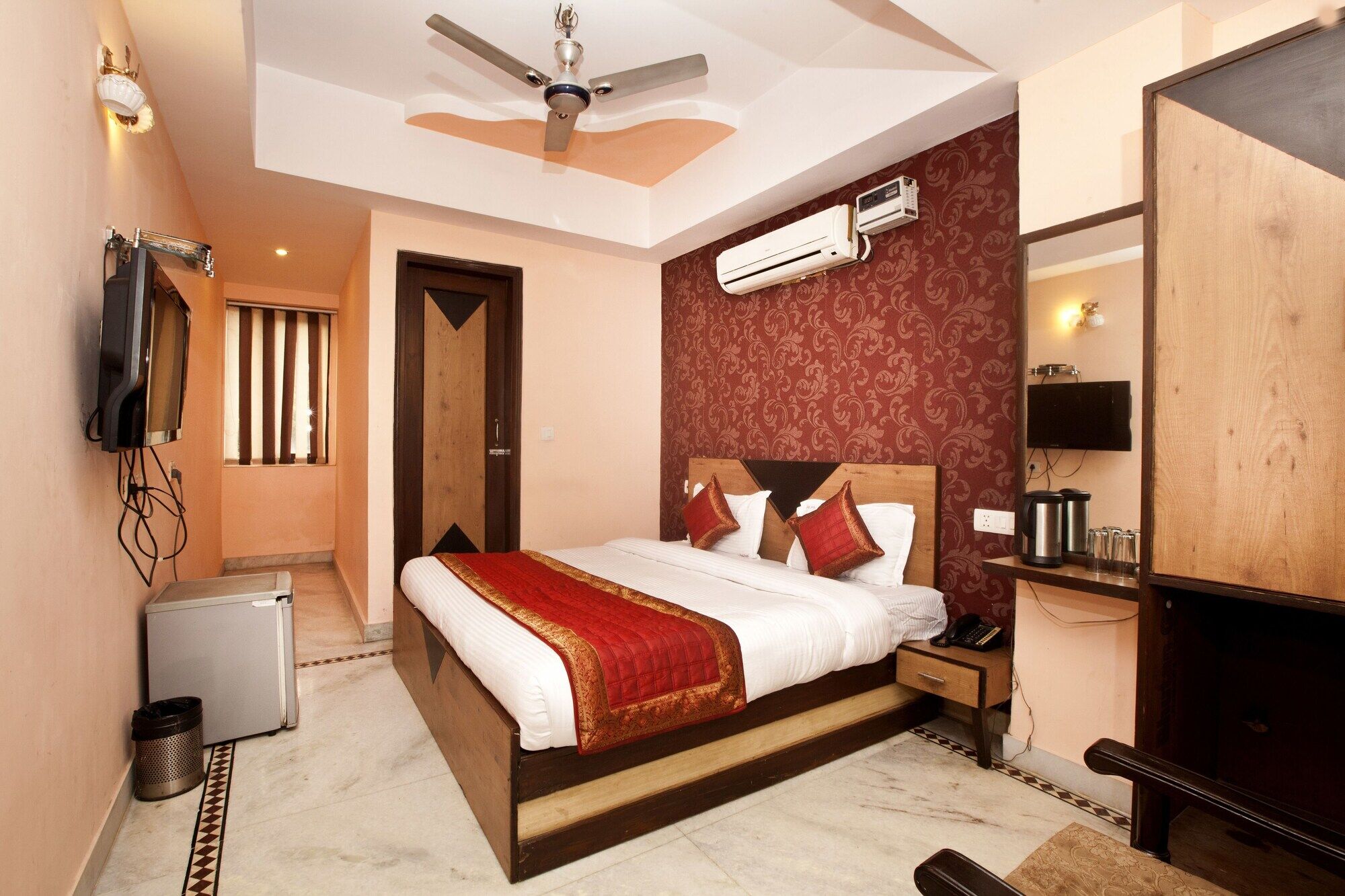 Oyo 337 Hotel Anand 델리 외부 사진