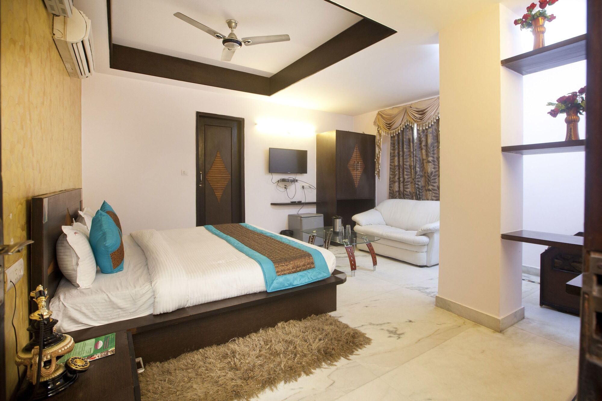 Oyo 337 Hotel Anand 델리 외부 사진